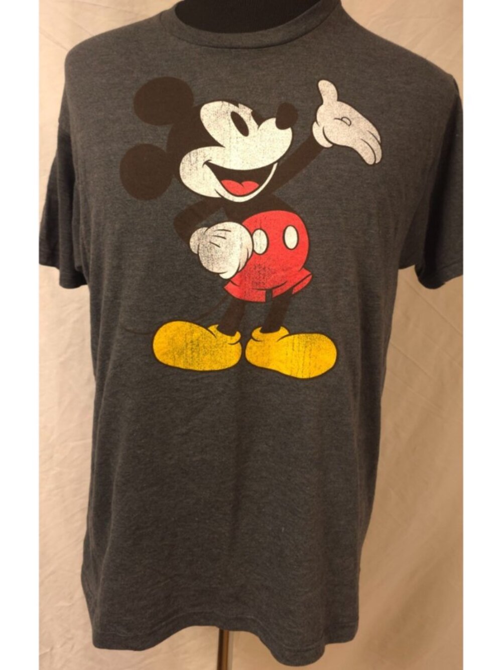 Disney Mens Large Mickey Mouse Graphic Distressed Tee Gray Soft Cotton T-Shirt